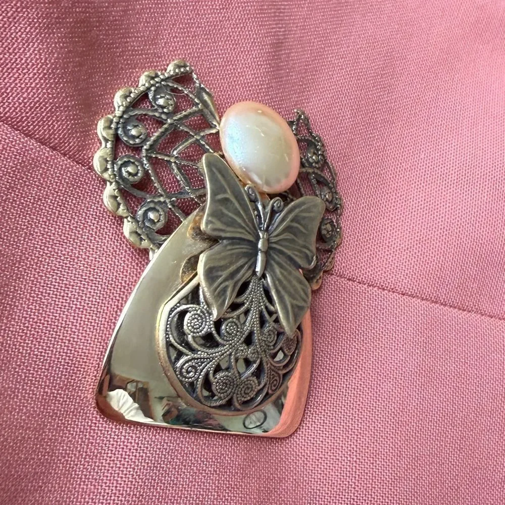 90s Jane Davis (AOL) Angel and Butterfly Cottage Core Cozy Brooch